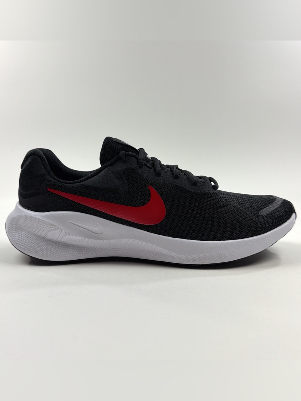 Nike Revolution 7 Black Red Mens Shoes Sneakers Athletic Running Low FB2207-003